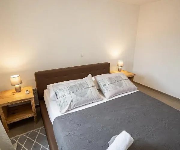 Apartman Four Points Vir