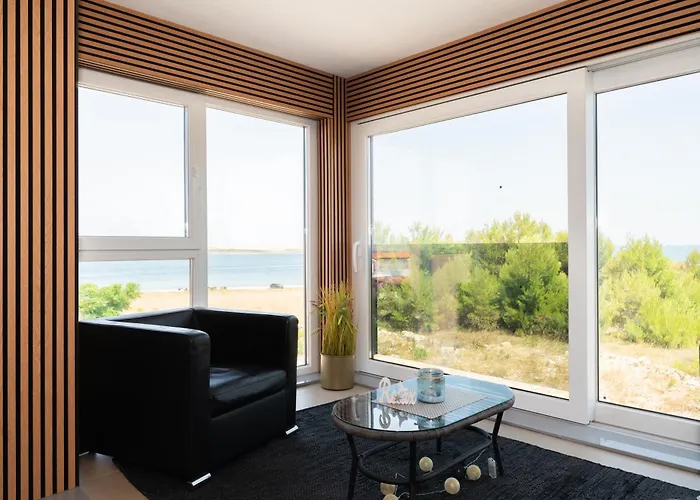 Four Points Apartman Vir