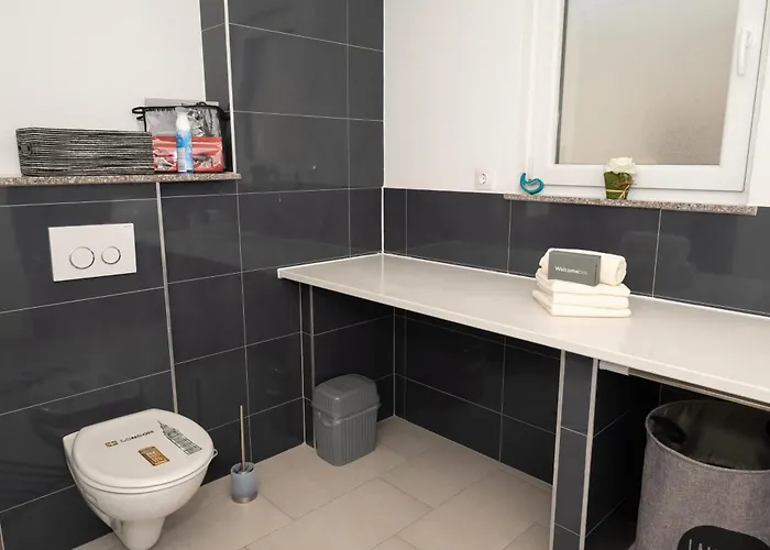 Four Points Apartman Vir