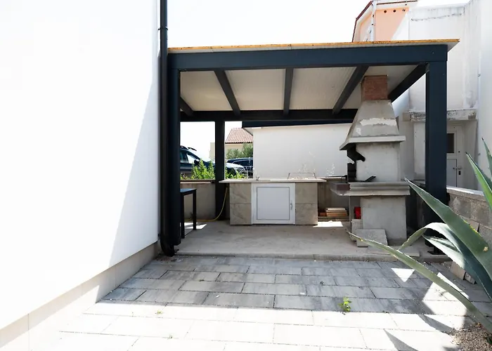 Four Points Apartman Vir