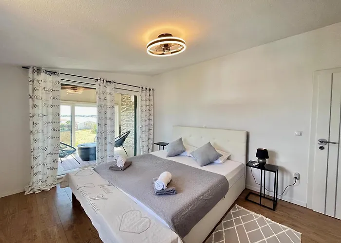 Four Points Apartman