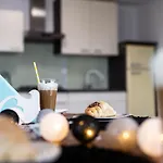 Four Points شقة
