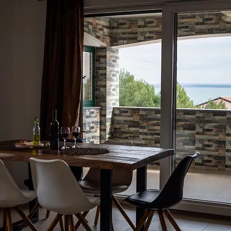 Four Points Apartment *