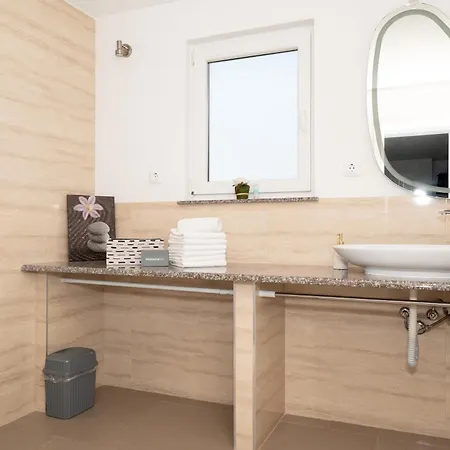 Apartman Four Points *