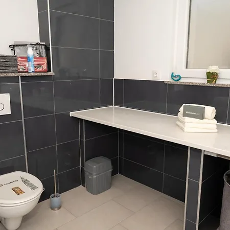 Four Points Apartman Vir